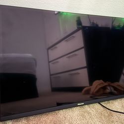TV Hinense 32”