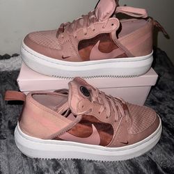 Nike Women's Sneakers in Pink and White
