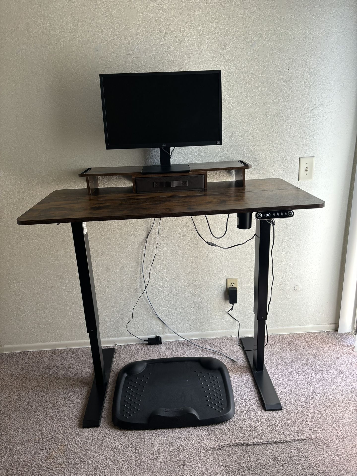 Stand Up Desk