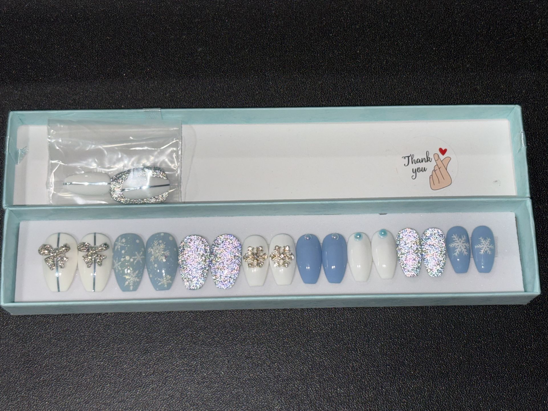 Blue Frost Christmas Nails 
