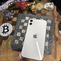 Iphone 11 64GB White Unlocked Any Sim
