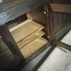 I Have A Heavy TV Stand Good Condition Selling It For A Cheap Price