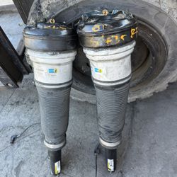 2001 Mercedes S430 Front Air Shocks $450