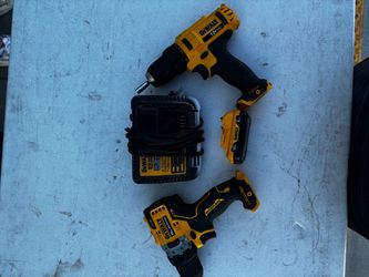 DeWalt 12V Drill Set