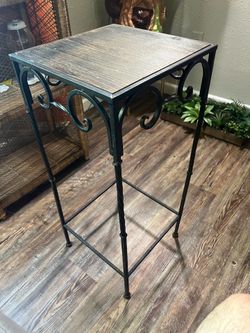 Plant stands