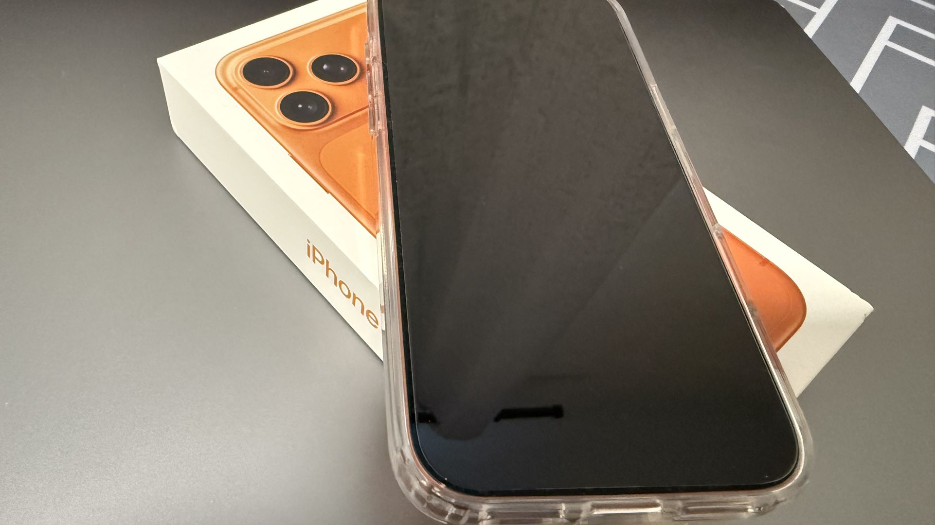 Unlocked iPhone 17 Pro Max