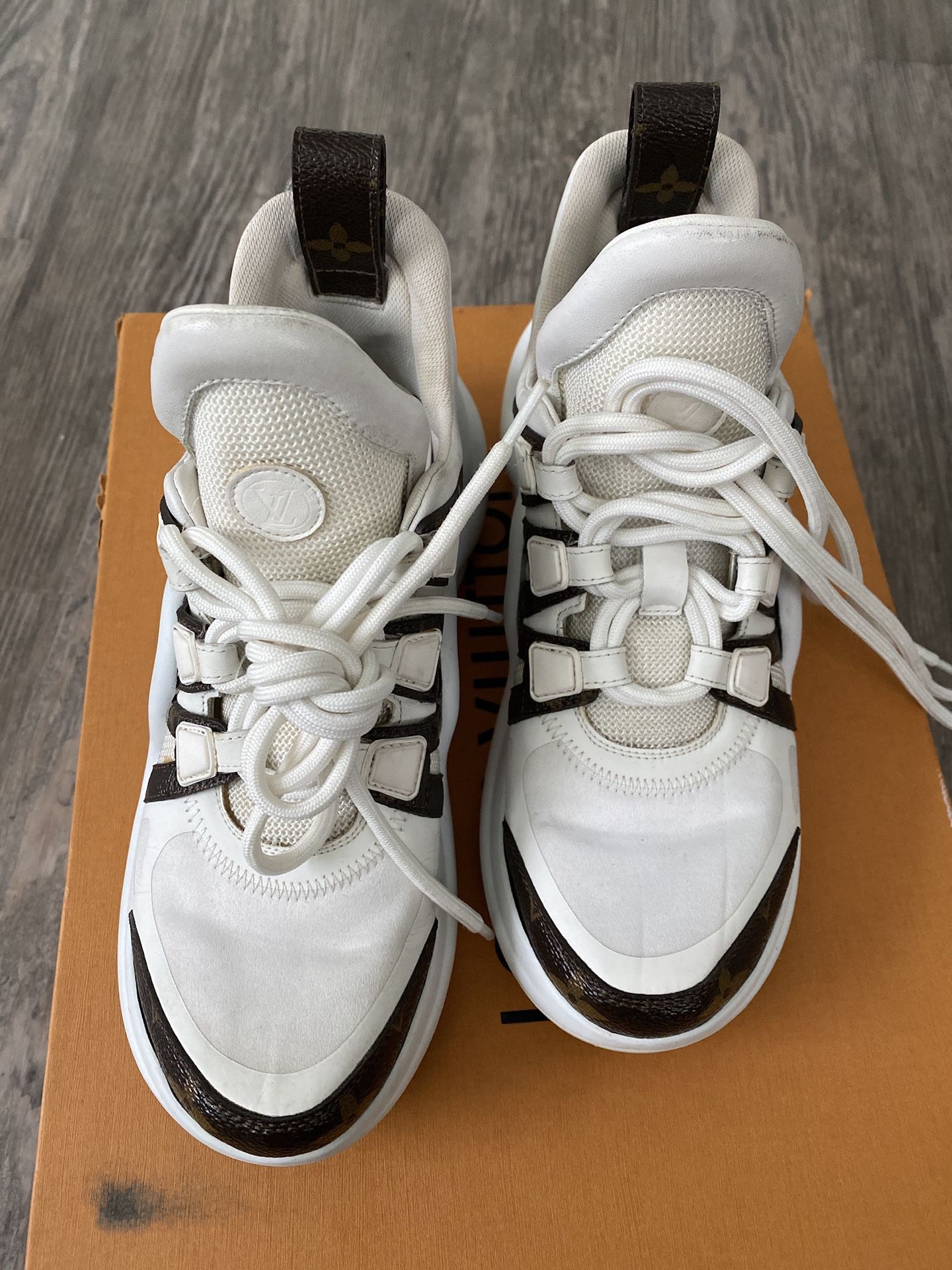 Louis Vuitton LV Archlight Sneakers Lace Up Trainer Shoe 35 Brown US 5