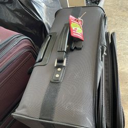 Three suitcase two big one one small one