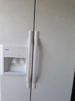 Kenmore white refrigerator