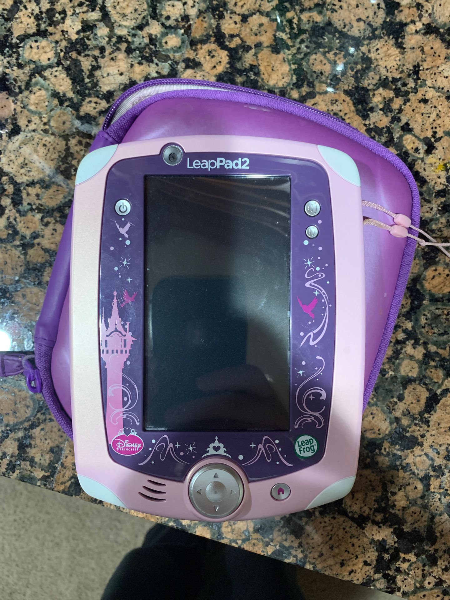 LEAP FROG LEAPPAD 2 with 11 games, Disney case and charger