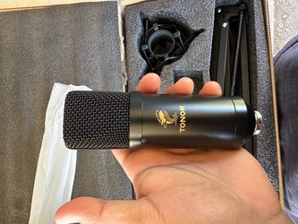 Tonor Xlr microphone and arm