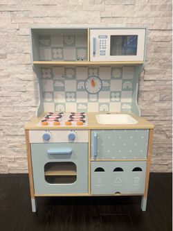 Gigglescape Play Kitchen