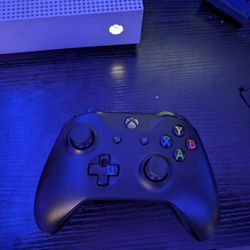 Xbox One S Looking To Trade 