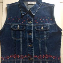 Ladies Jean Jacket Embroidered Vest - Large