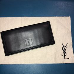 Yves Saint Laurent Wallet   Authentic 