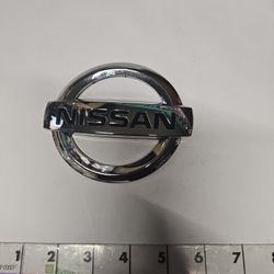 07-12 NISSAN ALTIMA Rear Chrome Trunk Lid Emblem