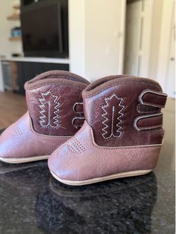 Baby shoes