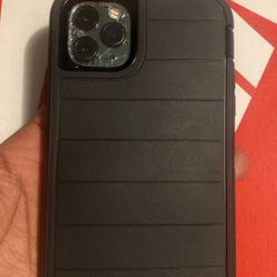 iPhone 11 Pro Max Works Great