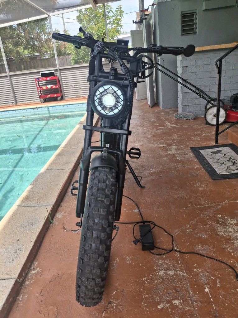 Motobicicleta eléctrica
