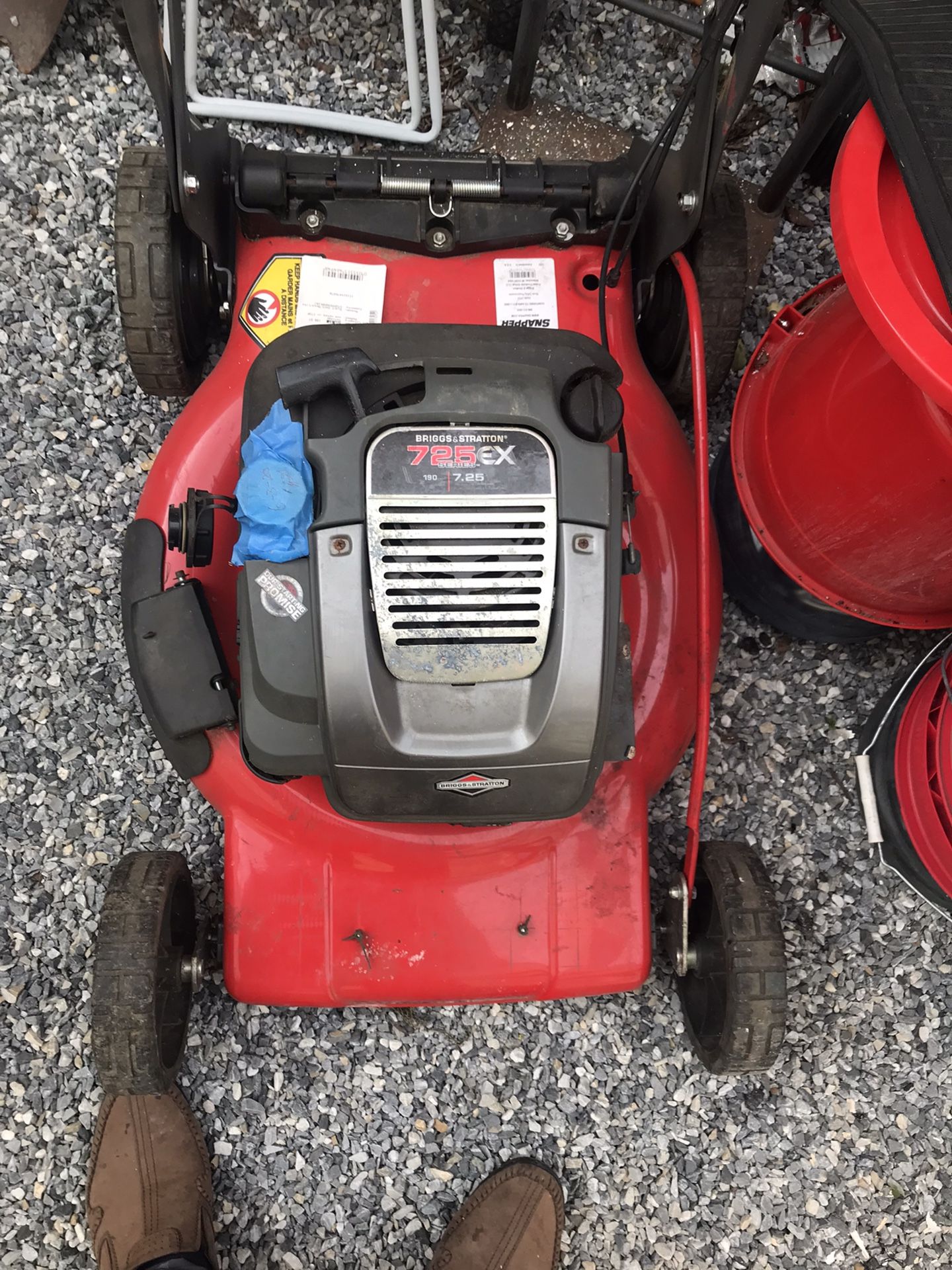 land escapes Equipment lawn mover gas