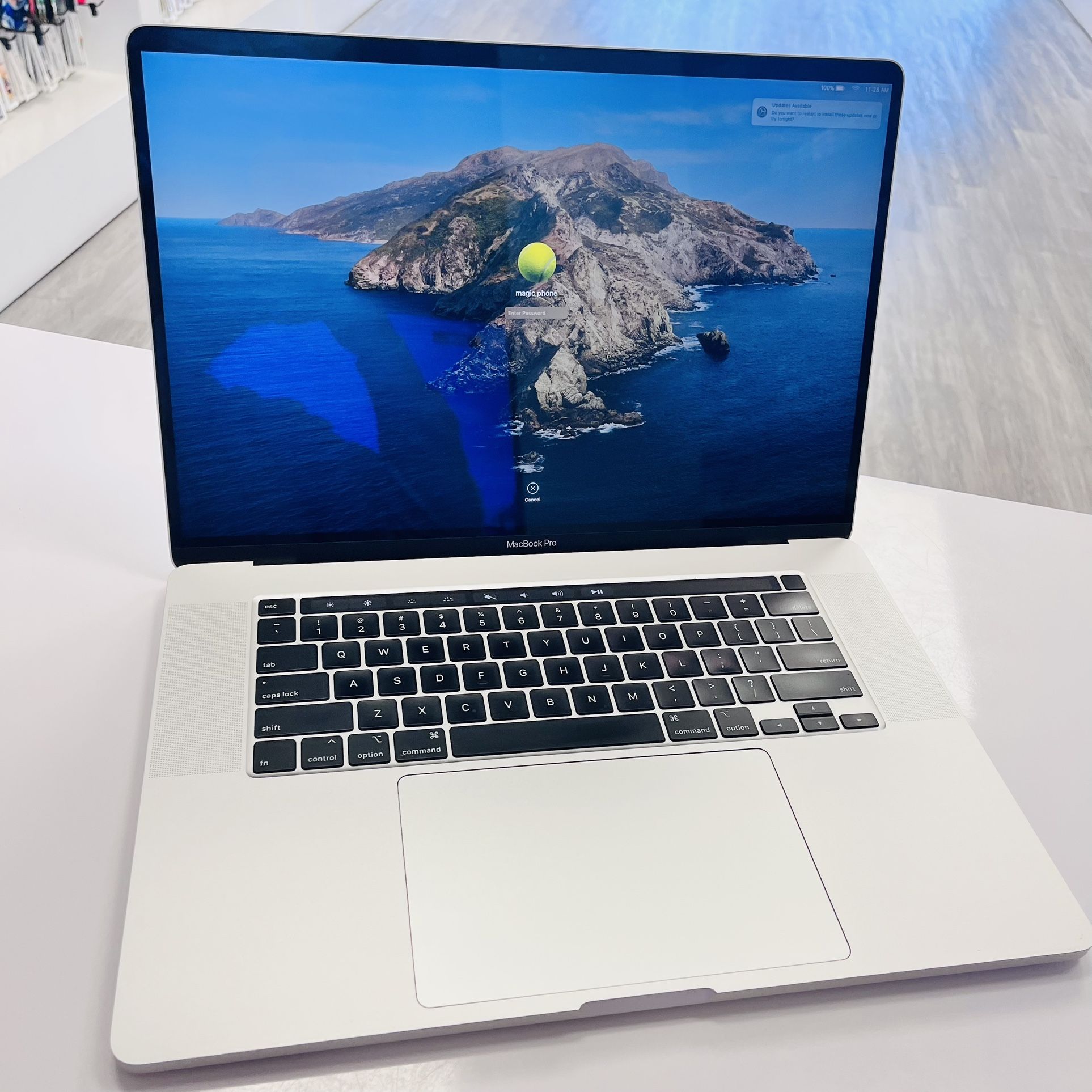 Apple MacBook Pro 16 Inch I7 16gb Ram 512gb 