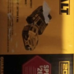 Dewalt Bqttery And Charger