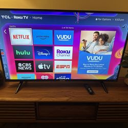 ROKU TCL 43” TV