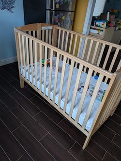 Lakeshore Heavy Duty Crib - Daycare
