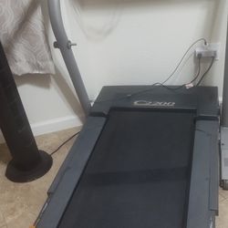 Nordic Track Treadmill Works Great Model 2200