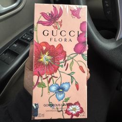 Gucci Flora Perfume 