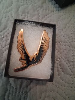 Sullivan king tier 2 pin merch