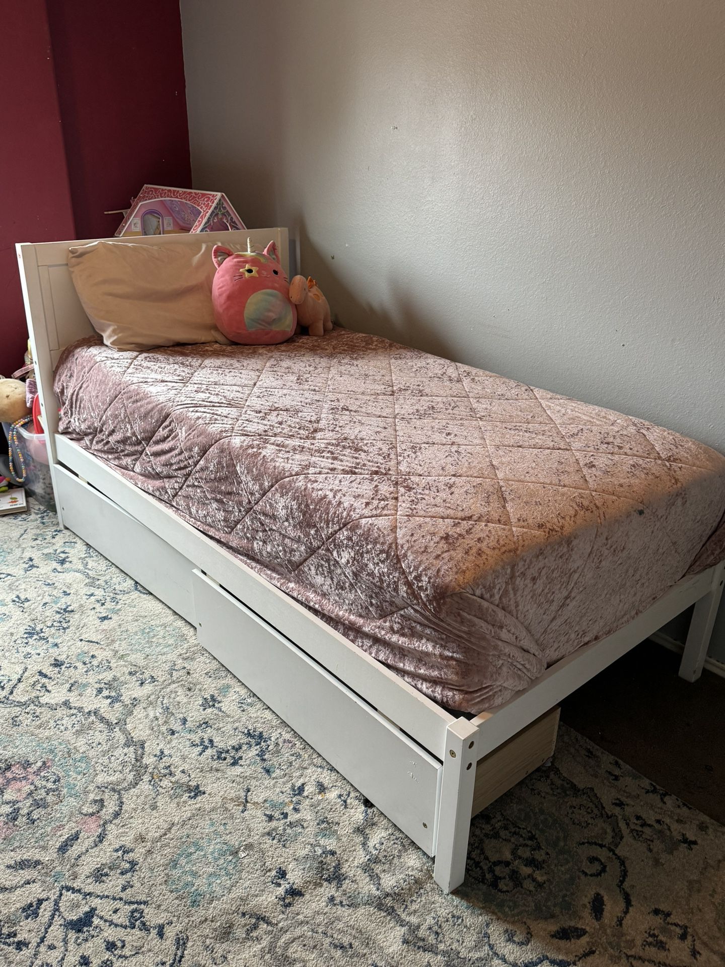 Twin Size Bed With Frame 