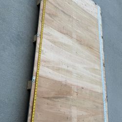 89”x51” Pallet Platform Plywood Solid 7 Footer $40 OBO