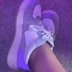 Old Worn Shoes Womens 7- 7 1/2 