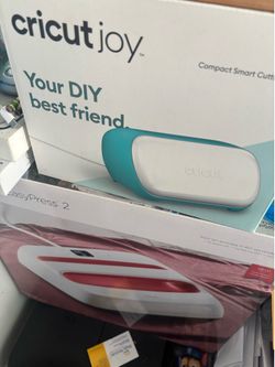 Cricut bundle