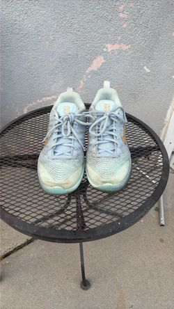 Sabrina basketball shoes