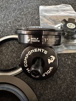 Wolftooth Geoshift Headset (new)