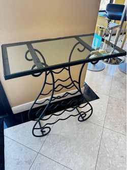 Wine table