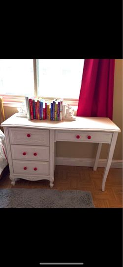 Children’s desk