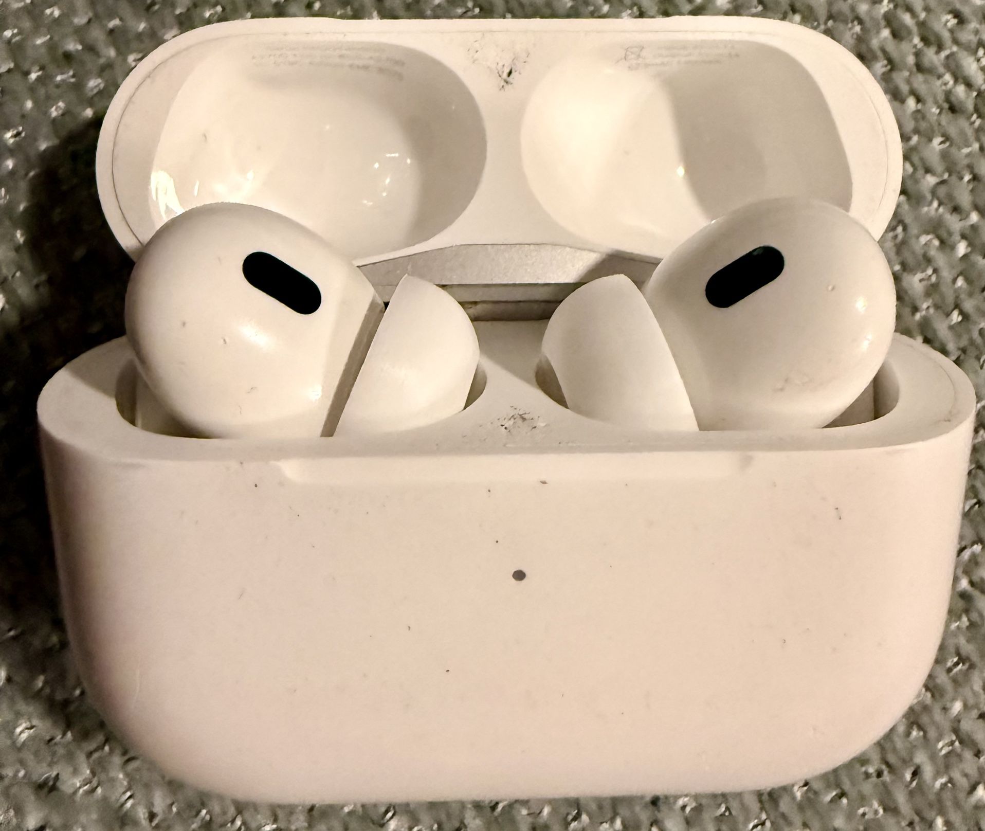 Apple AirPods Pro 2