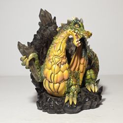 1998 Westland Dragon Lore "Earth Dragon" Figurine