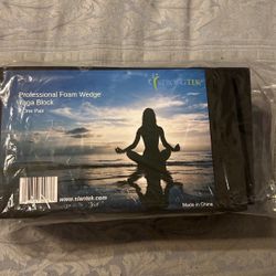 STRONGTEK YOGA FOAM WEDGE BLOCKS