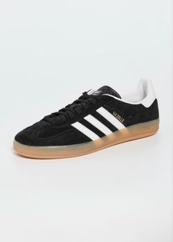 Brand New adidas Gazelle Black/Gum - Men’s Size 9.5