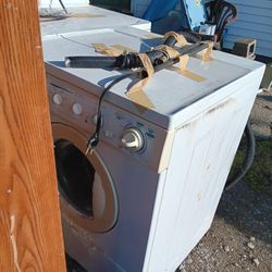 Washer And Dryer Set (Kenmore)