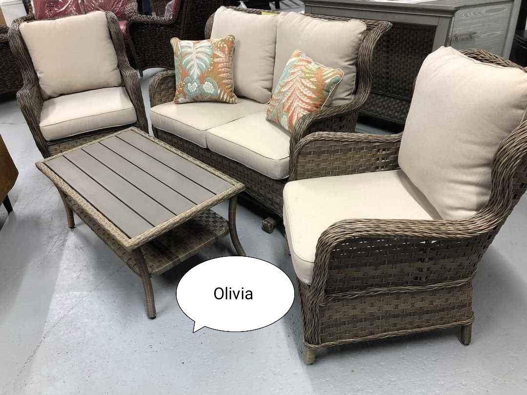 Outdoor Loveseat and 2 Chairs With Coffee Table//Home Furniture 