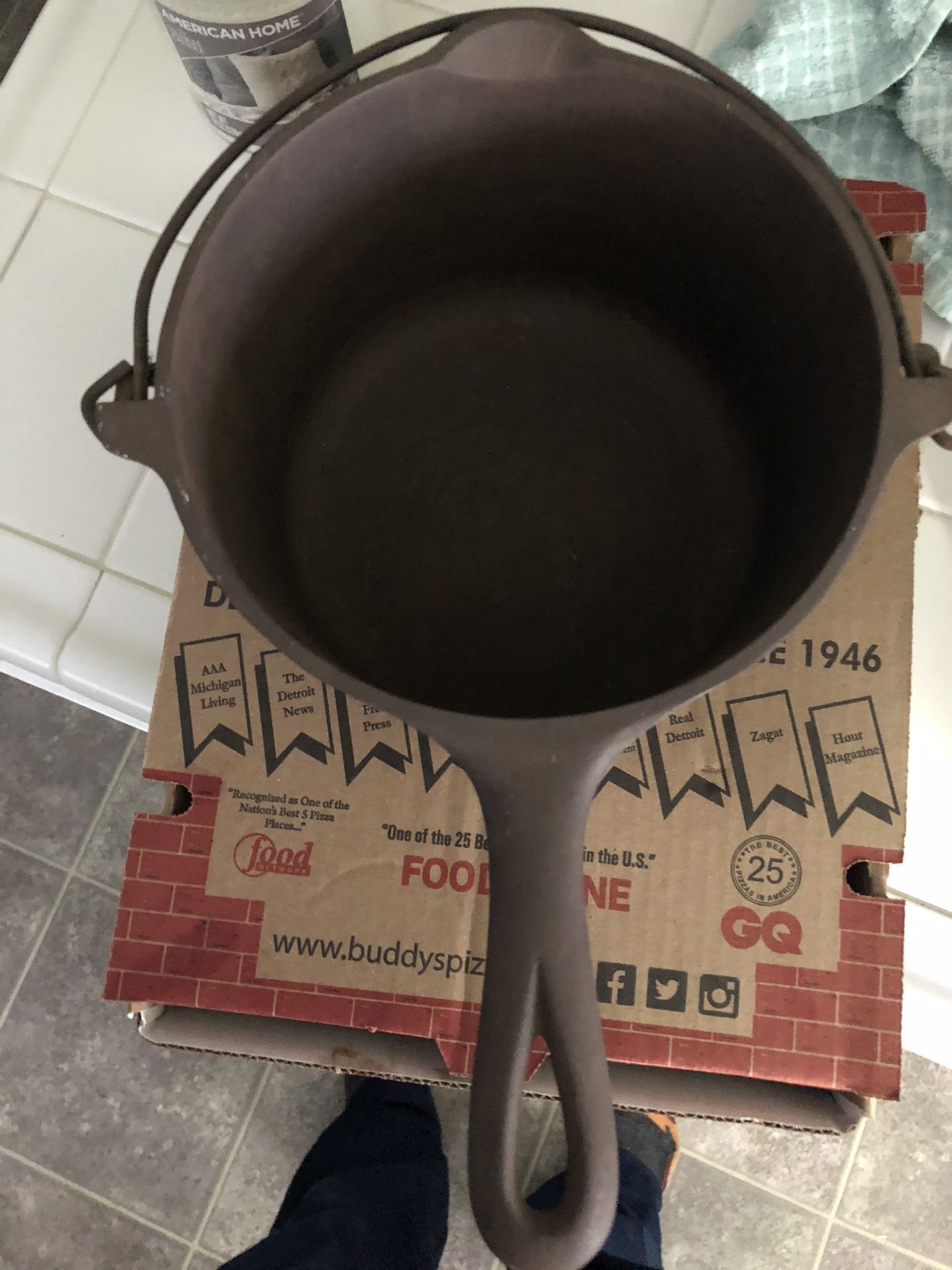 Griswold cast iron cookware Wagner CHF 88 hammered Dutch oven for Sale in Madison Heights, MI