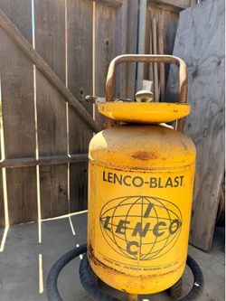 Lenco-Blast Portable Sandblaster / Abrasive Blaster