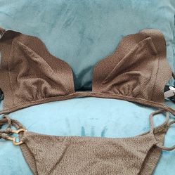 Bathing Suit/Bikini/Clothes 