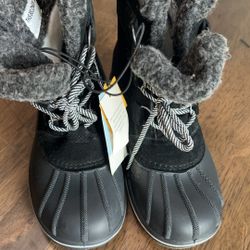 Women’s Snow Boots 