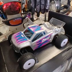 Losi Micro T RC Truggy Brand New Special Deal $120